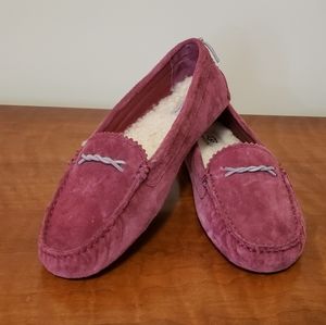 UGG  size 8 cranberry color women's moccasins